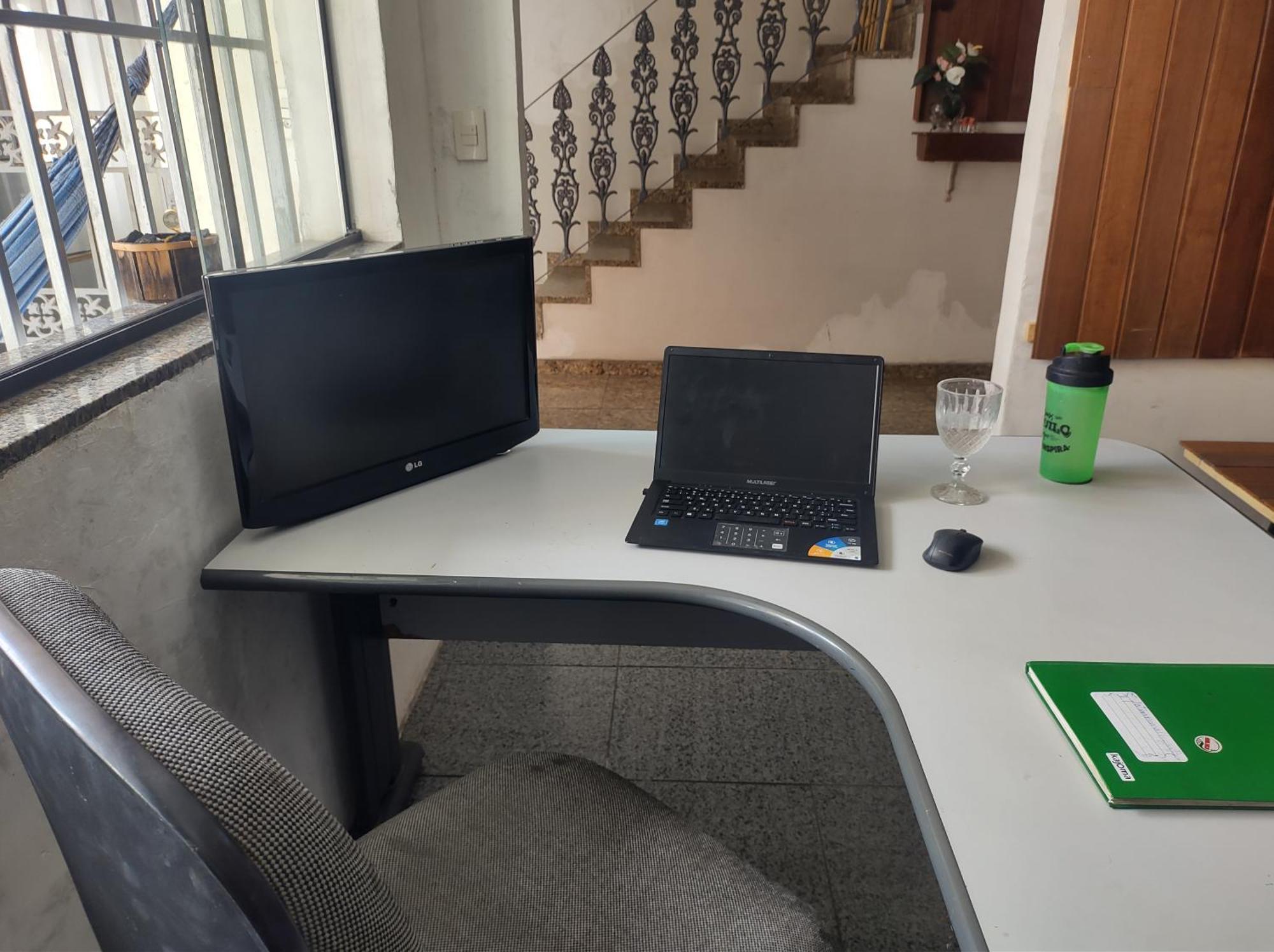 Espaco Inteiro Com Internet E Garagem Gratis Proximo Da Rio de Janeiro